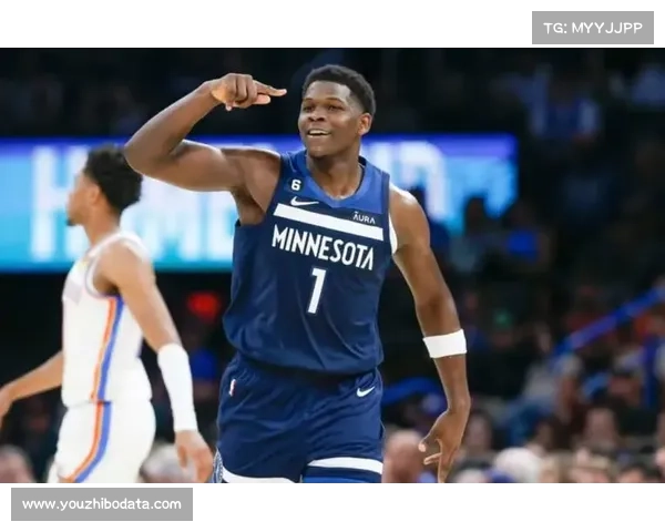 爱德华兹谈4连胜：保持侵略性，信任队友